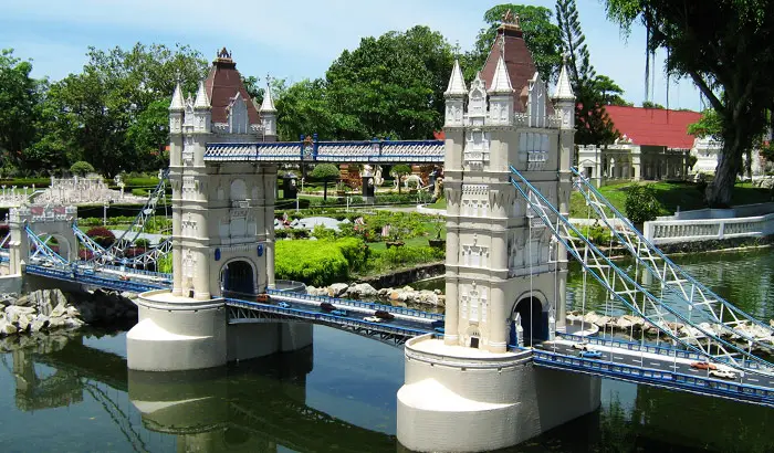 Tower Bridge Mini Siam Pattaya