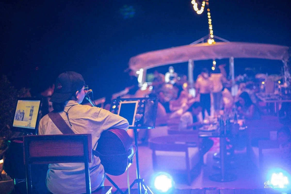 Luxury Cruise In Phuket