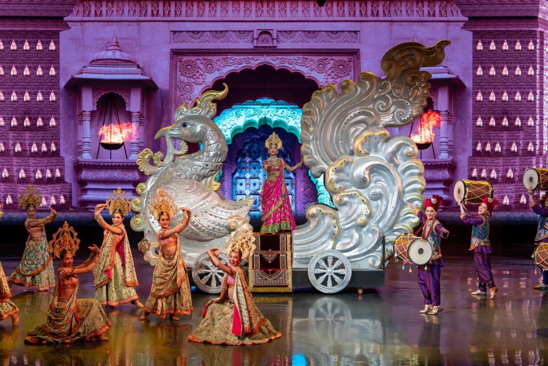 Cabaret Show In Pattaya