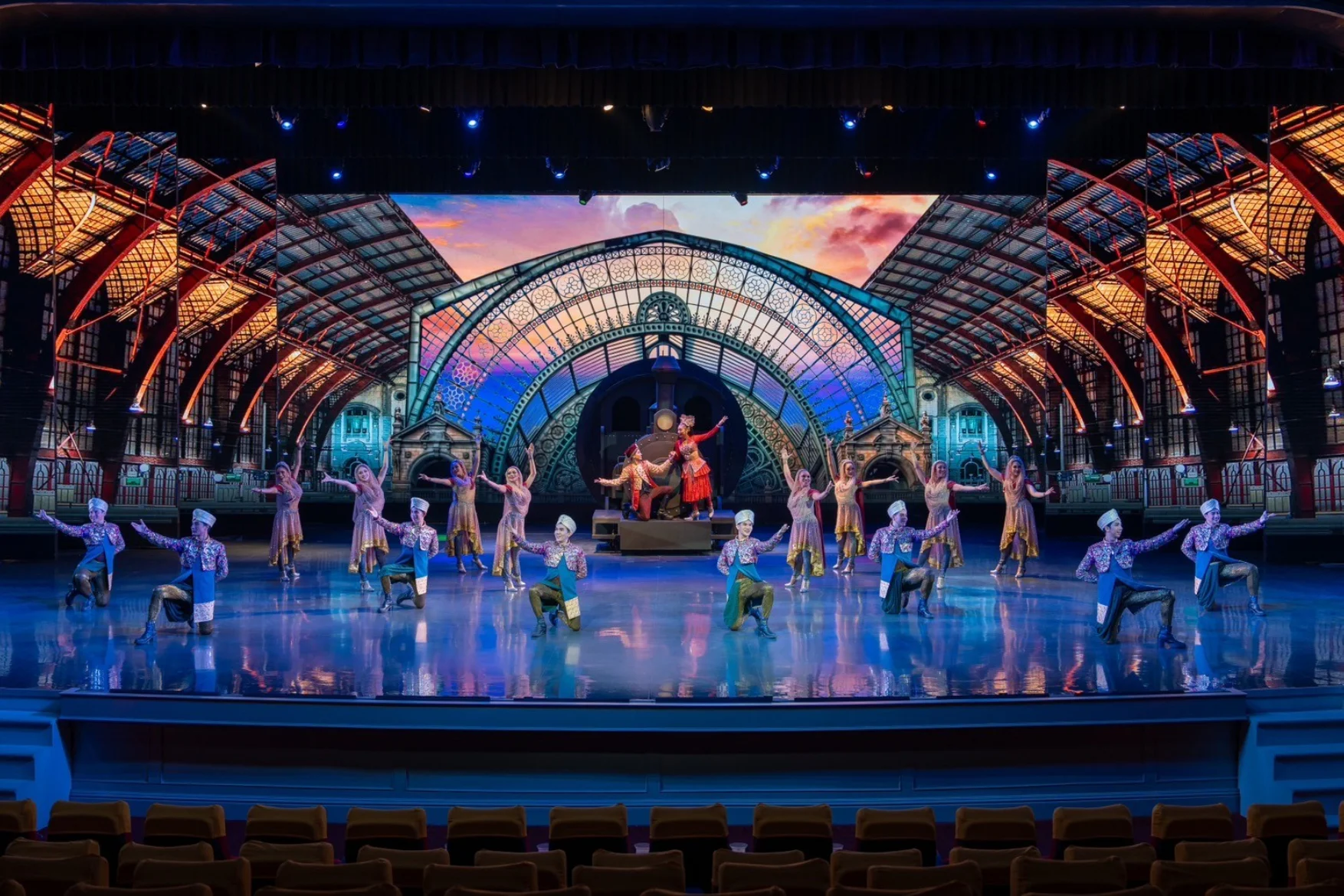 Colosseum Cabaret Show Pattaya