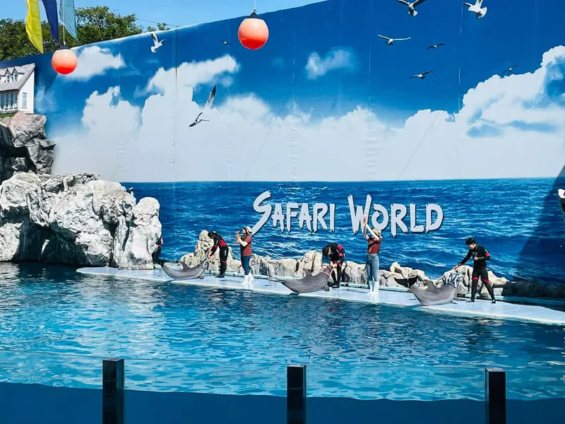 How Safari World Bangkok Creates An Unforgettable Wildlife Experience