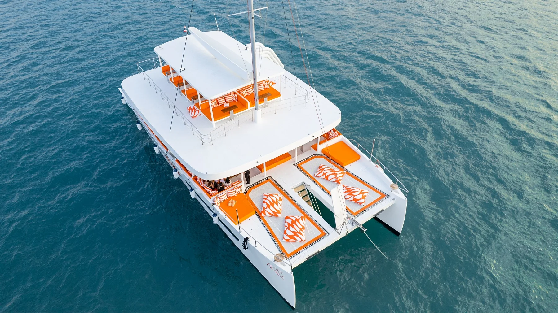 Chateau Party Catamaran - 3 Islands Tour Pattaya