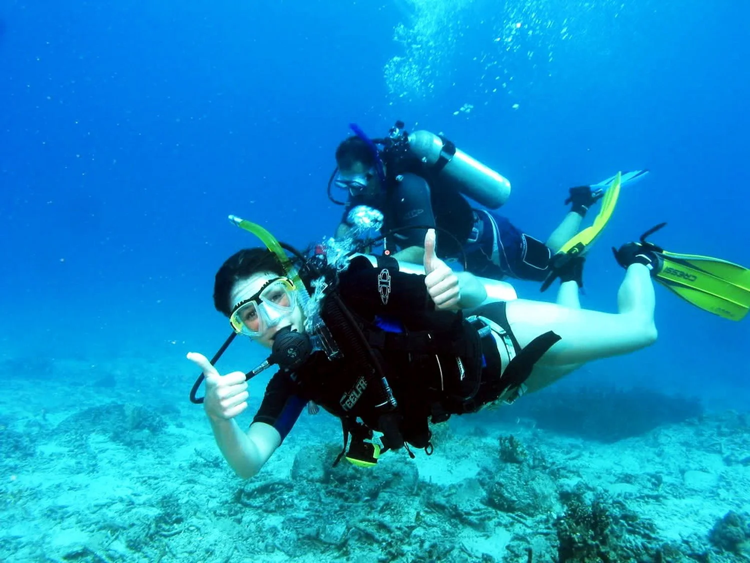 Banana Beach Koh Hey Boat Tour Package