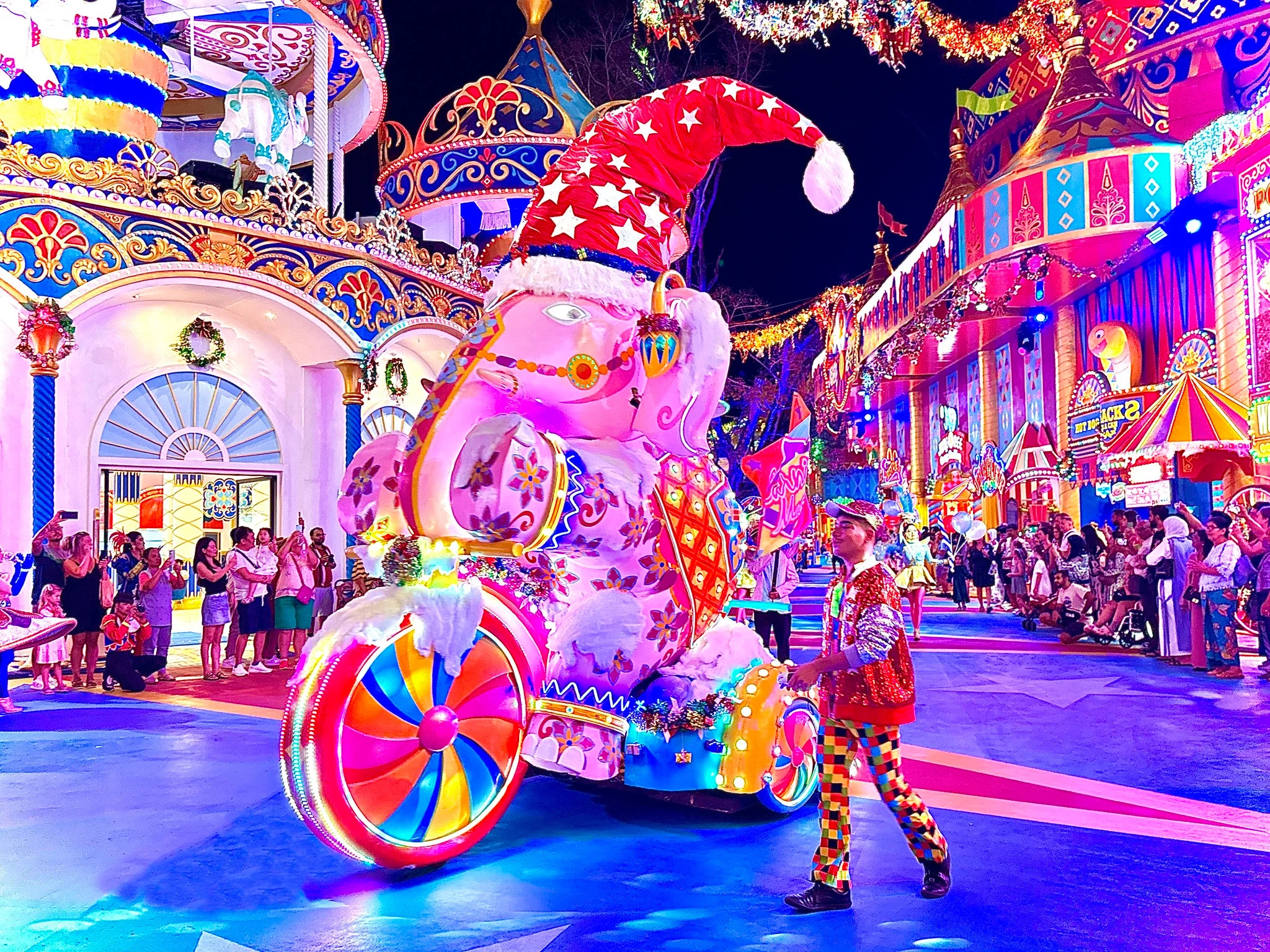 Check-out Carnival Magic Phuket Ticket Price, Shows, And Timings